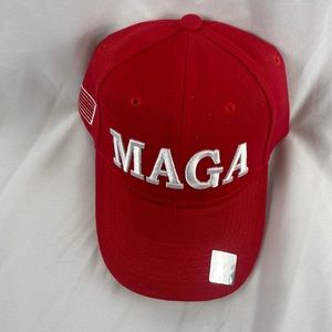 NWT Trump MAGA hat